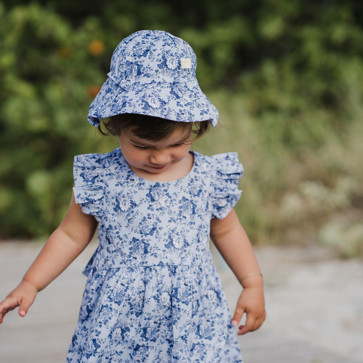 Sun hat - Blue flowers